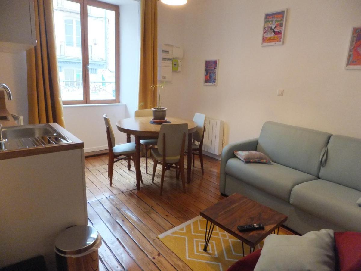 L'Etablissement Toimoinou, Hyper-Centre, Vue Marche, Proche Mer 150M, Lits Faits A Votre Arrivee, Serviettes De Toilette, Menage, Inclu, Netflix, Accueil En Personne دْييب المظهر الخارجي الصورة